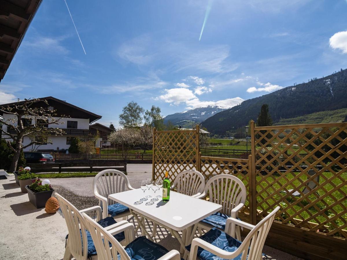 Modern Apartment Near Ski Area In M Hlbach Dorf  Luaran gambar